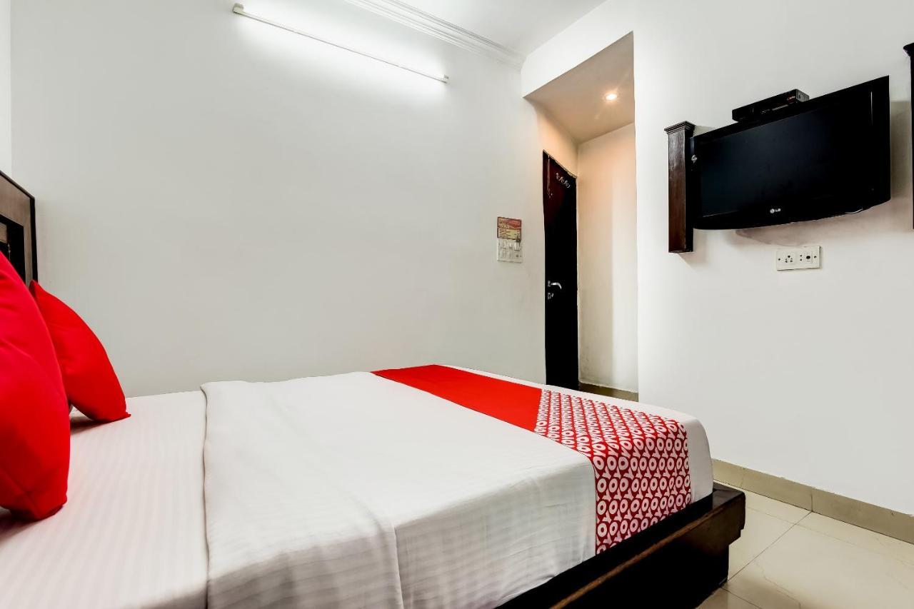 Oyo 7781 Hotel Sai International Nueva Delhi Exterior foto