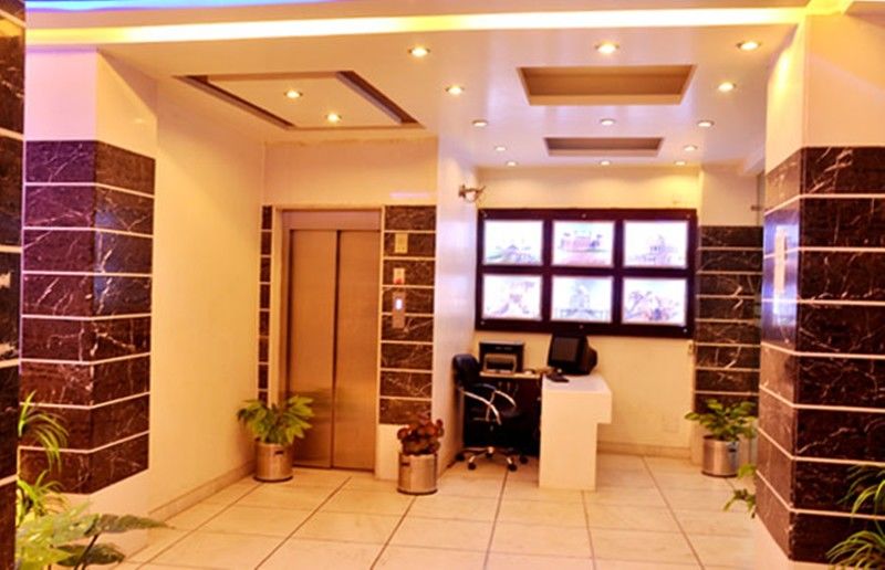 Oyo 7781 Hotel Sai International Nueva Delhi Exterior foto